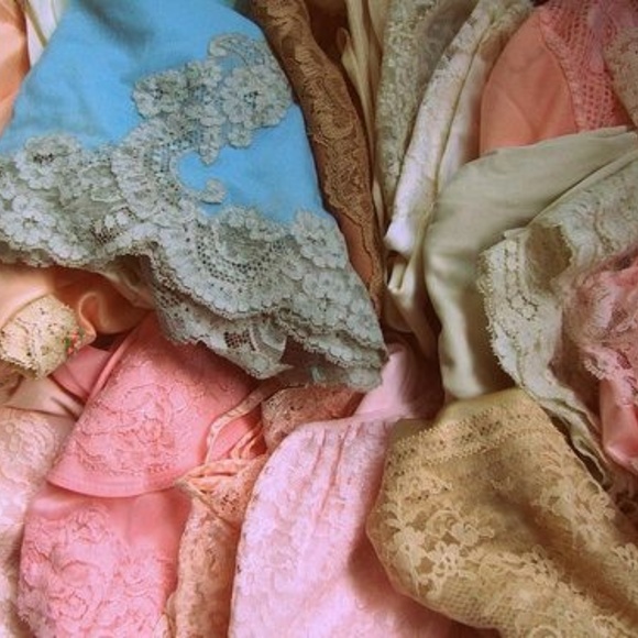 Meet your Posher, Heather - Picture 3 of 4